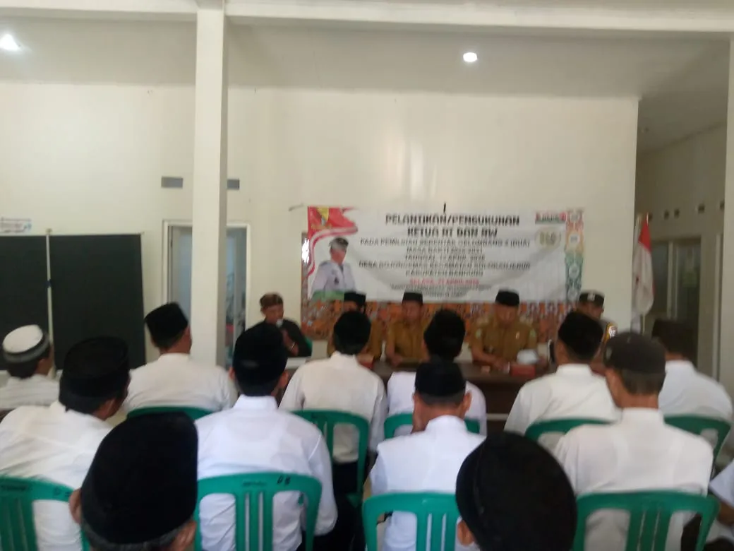 Pelantikan RT/RW Bojongemas Usung Semangat “Ngerawat Lembur Ngaronjatkeun Jaman”