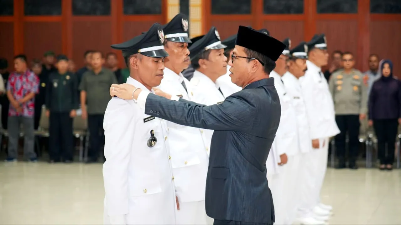 Usai Dilantik, KDS Instruksikan Para Camat Lakukan Pendampingan dan Pengawalan Kepala Desa Antar Waktu 